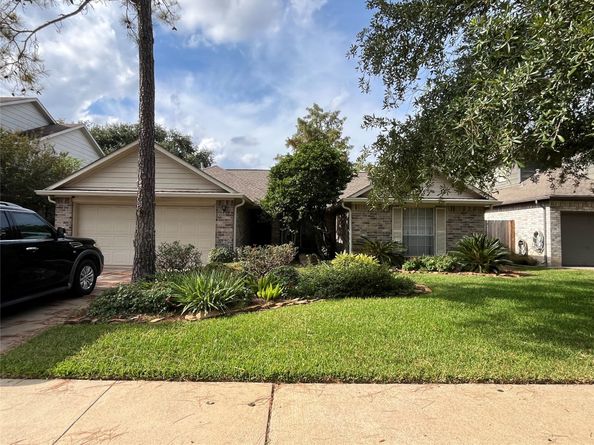 14626 Cypress Falls Drive, Cypress TX 77429