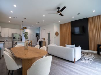 3818 Lynnfield Street