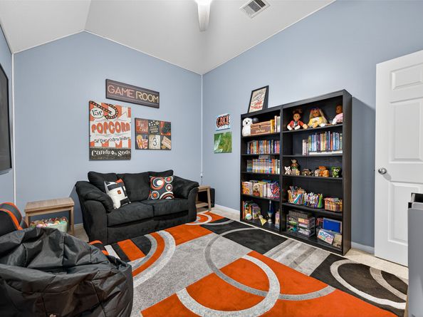 15922 Clipper Pointe Drive, Cypress TX 77429