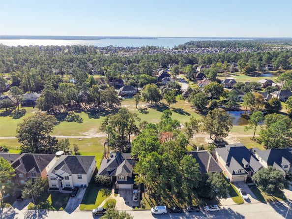 8402 Hunters Village Drive, Humble TX 77346