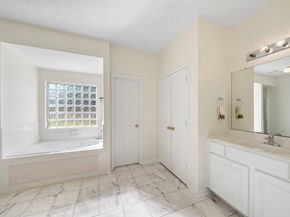 8402 Hunters Village Drive, Humble TX 77346