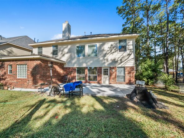 8402 Hunters Village Drive, Humble TX 77346