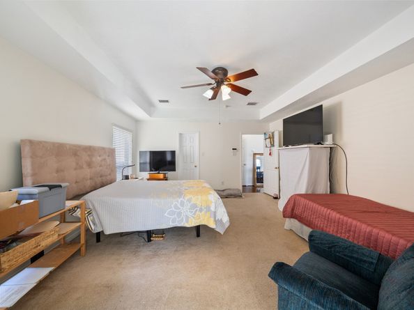 8402 Hunters Village Drive, Humble TX 77346