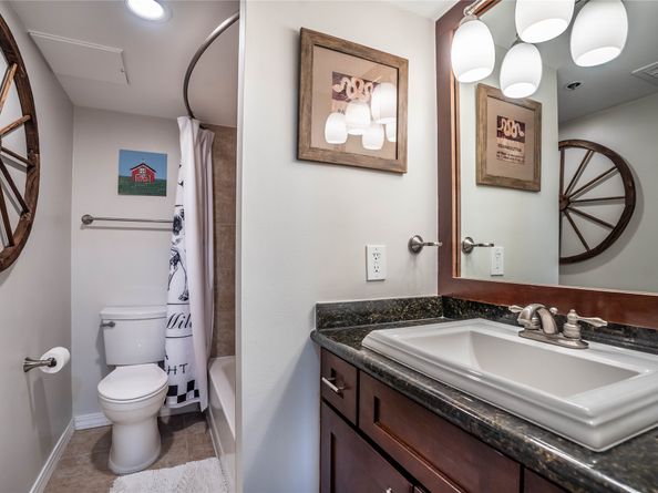 3525 Sage Road 1315, Houston TX 77056