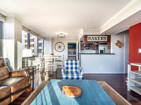 3525 Sage Road 1315, Houston TX 77056