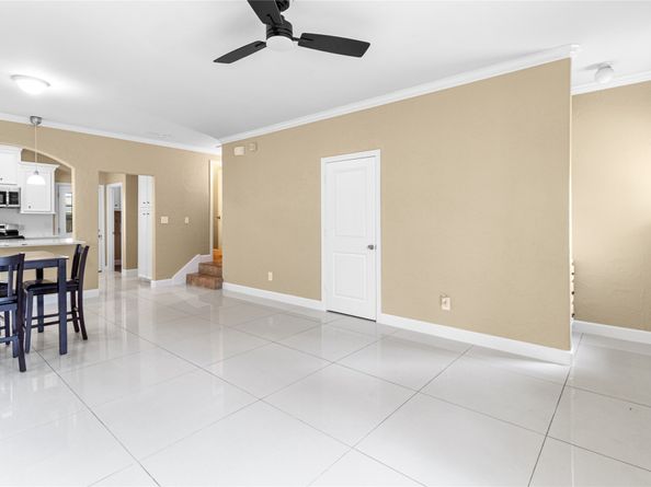 14142 Packard Street, Houston TX 77040