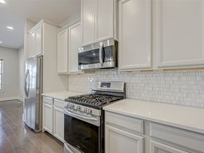 2022 Tarfite Place, Houston TX 77077