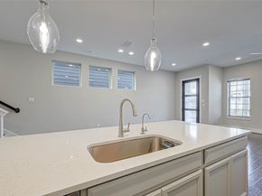 2022 Tarfite Place, Houston TX 77077