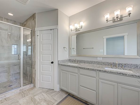 2022 Tarfite Place, Houston TX 77077