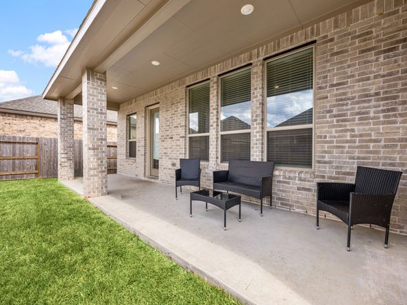18970 Lazzaro Springs Drive, New Caney TX 77357