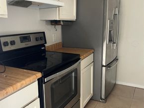 6111 Beverly Hill Street 78, Houston TX 77057