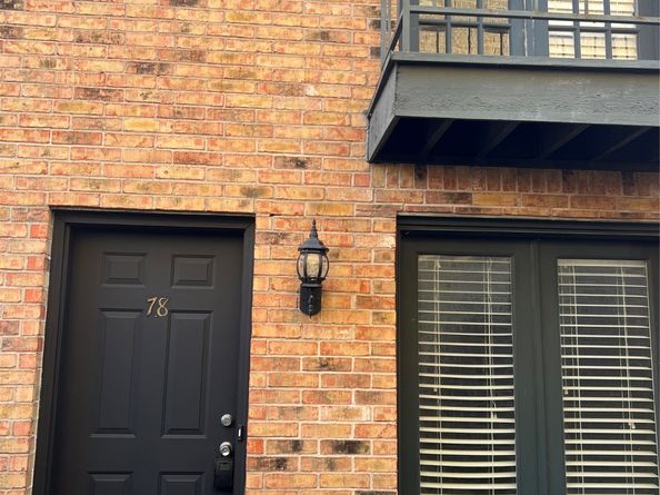 6111 Beverly Hill Street 78, Houston TX 77057