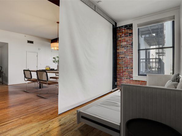 915 Franklin Street 5L, Houston TX 77002