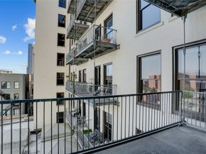 915 Franklin Street 5L, Houston TX 77002
