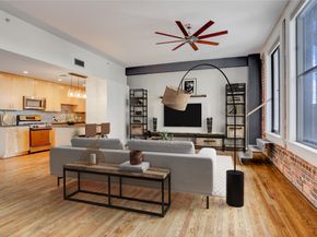 915 Franklin Street 5L, Houston TX 77002