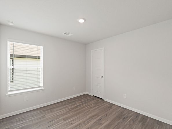 2214 Thorpe Grove Court, Houston TX 77090
