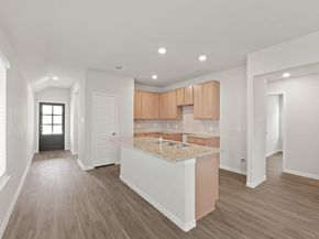 2214 Thorpe Grove Court, Houston TX 77090