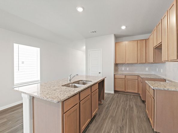 2214 Thorpe Grove Court, Houston TX 77090