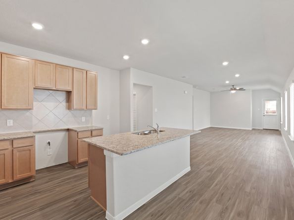 2214 Thorpe Grove Court, Houston TX 77090