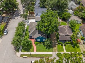 1102 Winston Street, Houston TX 77009