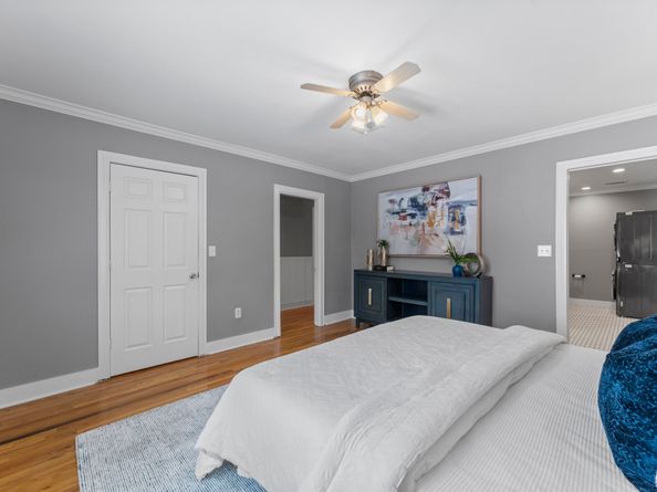 1102 Winston Street, Houston TX 77009