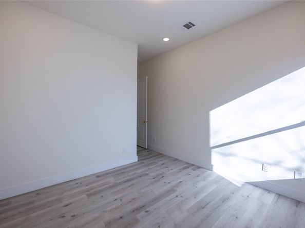 5906 Saint Augustine Street C, Houston TX 77021