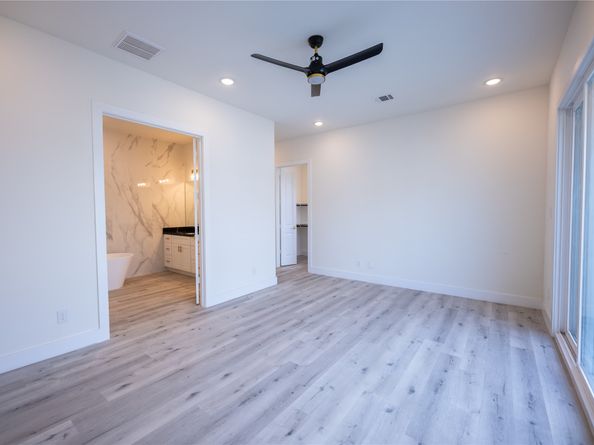 5906 Saint Augustine Street C, Houston TX 77021