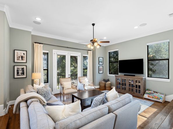 2503 Maxroy Street, Houston TX 77007