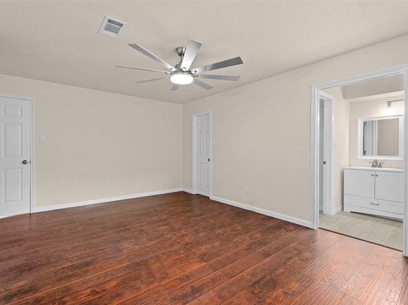 26003 Woodglen Drive, Spring TX 77386