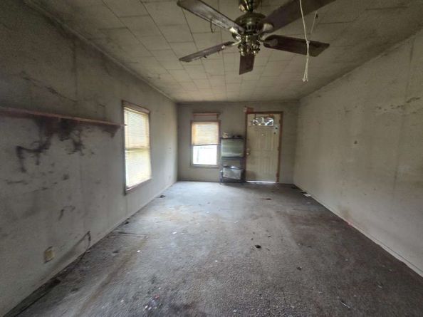 203 Cedar Circle, Daisetta TX 77357