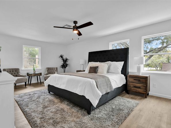 2726 Stetson Lane, Houston TX 77043