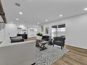 2726 Stetson Lane, Houston TX 77043