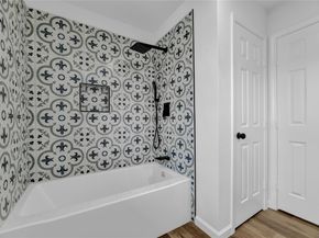 2726 Stetson Lane, Houston TX 77043