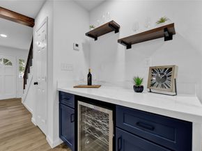 2726 Stetson Lane, Houston TX 77043