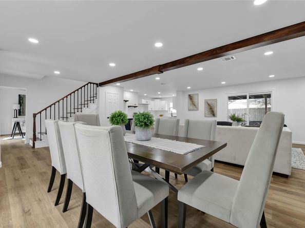 2726 Stetson Lane, Houston TX 77043