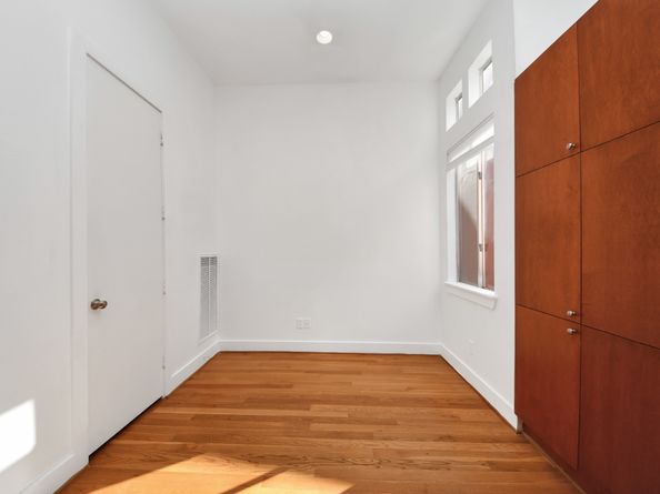 2436 Bissonnet Street 8, Houston TX 77005