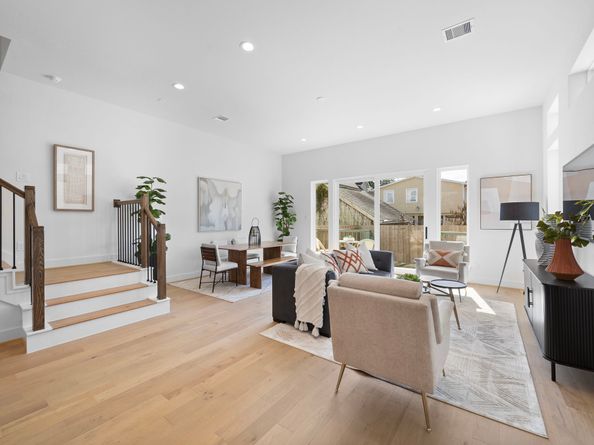 1524 W 21st St, Houston TX 77008