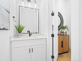 1524 W 21st St, Houston TX 77008