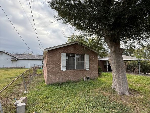 3902 Aledo Street, Houston TX 77051