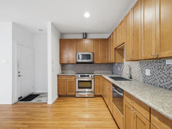 7900 N Stadium Drive 59, Houston TX 77030