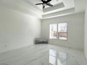 10127 Grover Ln, Houston TX 77041