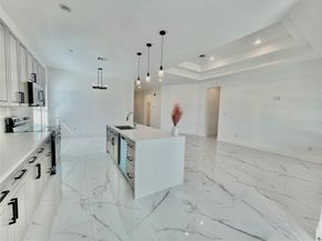 10127 Grover Ln, Houston TX 77041