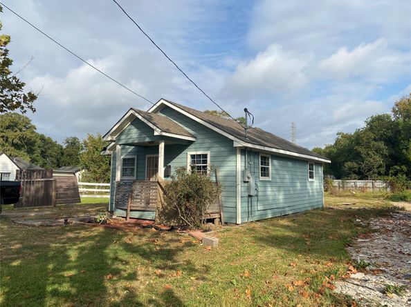 3425 King Street, Houston TX 77026