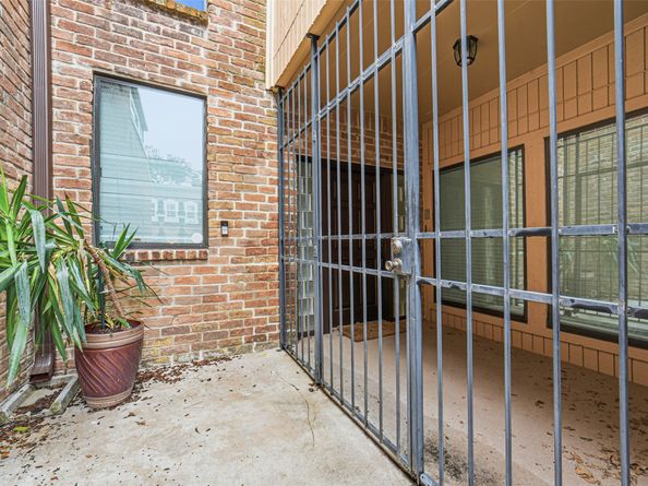 15159 Kimberley Court 38, Houston TX 77079