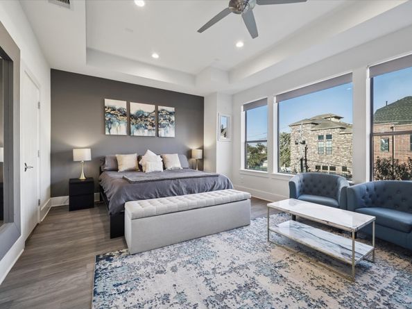 1717 SILVER Street, Houston TX 77007