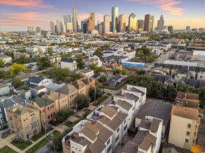 1717 SILVER Street, Houston TX 77007