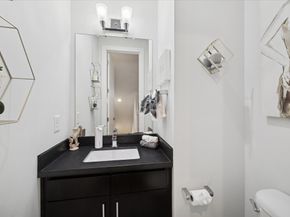 1717 SILVER Street, Houston TX 77007