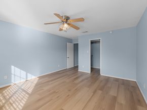 9800 Pagewood Lane 3103, Houston TX 77042