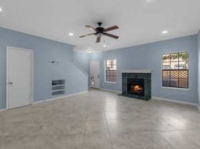 9800 Pagewood Lane 3103, Houston TX 77042