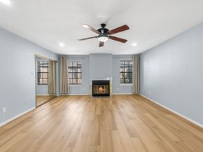 9800 Pagewood Lane 3103, Houston TX 77042